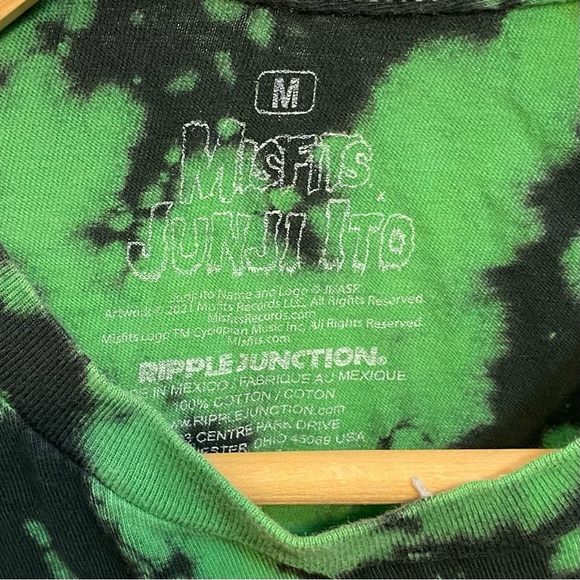 Misfits x Junji Ito Rose Skull Tie Dye Band Tee Shirt Medium Punk - Picture 4 of 6